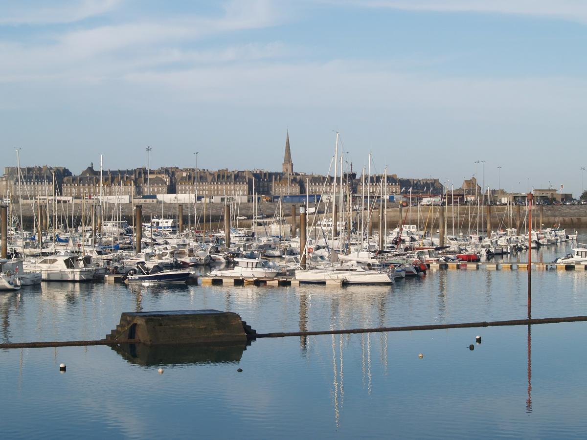 Cancale Port Mer, Les Pieds Dans L'Eau公寓 外观 照片